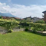 Casa Verde, Dongo, Di Feriehus *