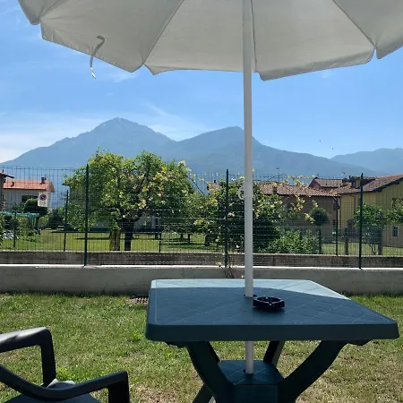 Hébergement de vacances Casa Verde, Dongo, Di *