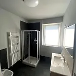 بيت للعطل Casa Verde, Dongo, Di