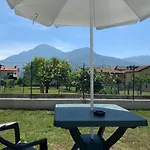 بيت للعطل Casa Verde, Dongo, Di *