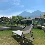 بيت للعطل Casa Verde, Dongo, Di